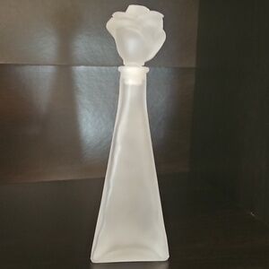 Art Glass Perfume Bottle w/ Stopper 🌼 🌸